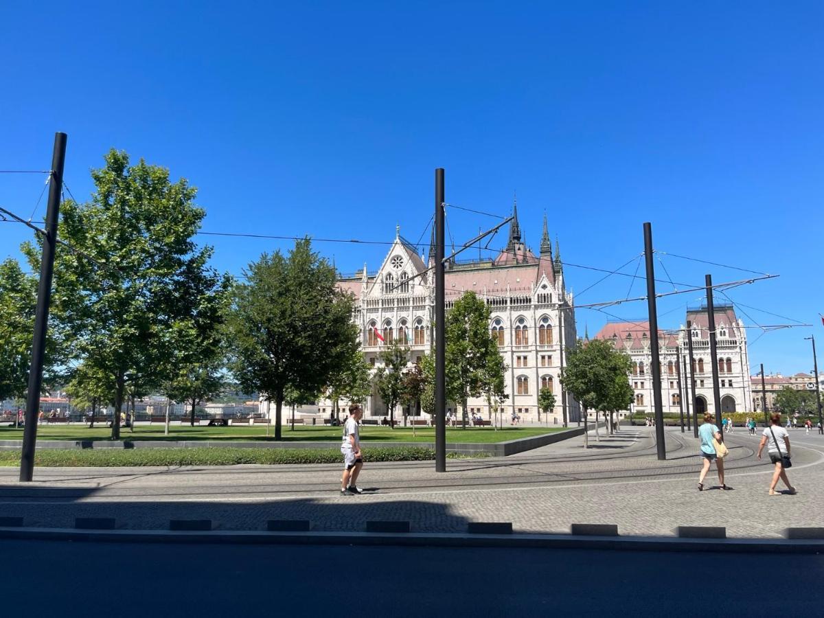 Academy Home - Elegant Place Next To The Parliament Budapest Exterior photo